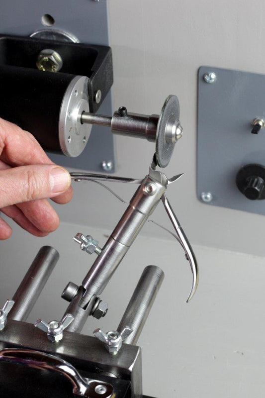 鍛造ネイルニッパー研ぎなおしサービス